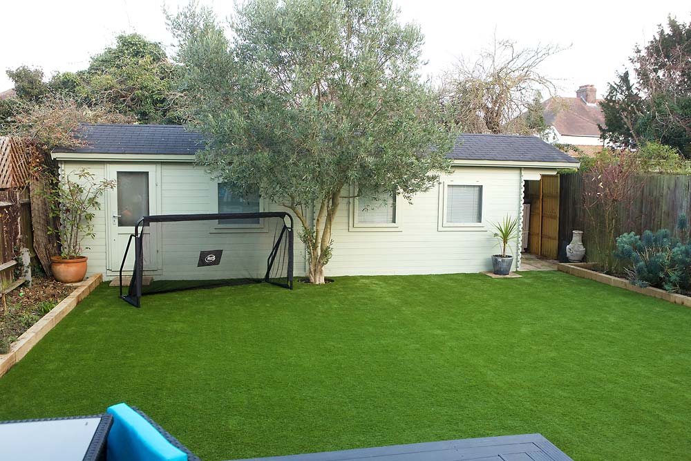 Artificial Lawn for Gardens | The Sussex Artificial Grass Company