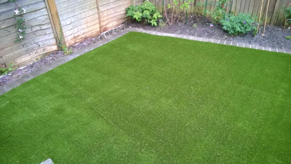 artificial grass in crawley